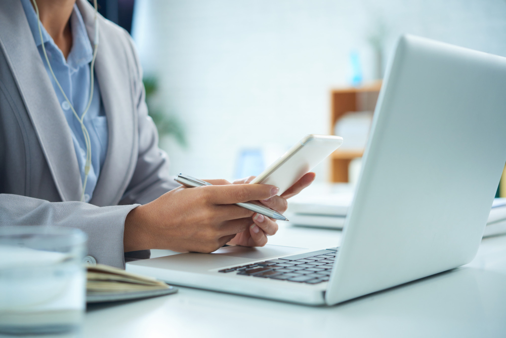 Pressfoto SMS Business Lady